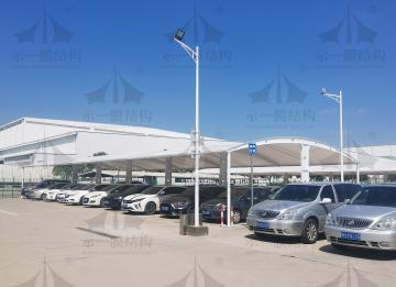 為什么說(shuō)膜結(jié)構(gòu)車棚如此受歡迎？